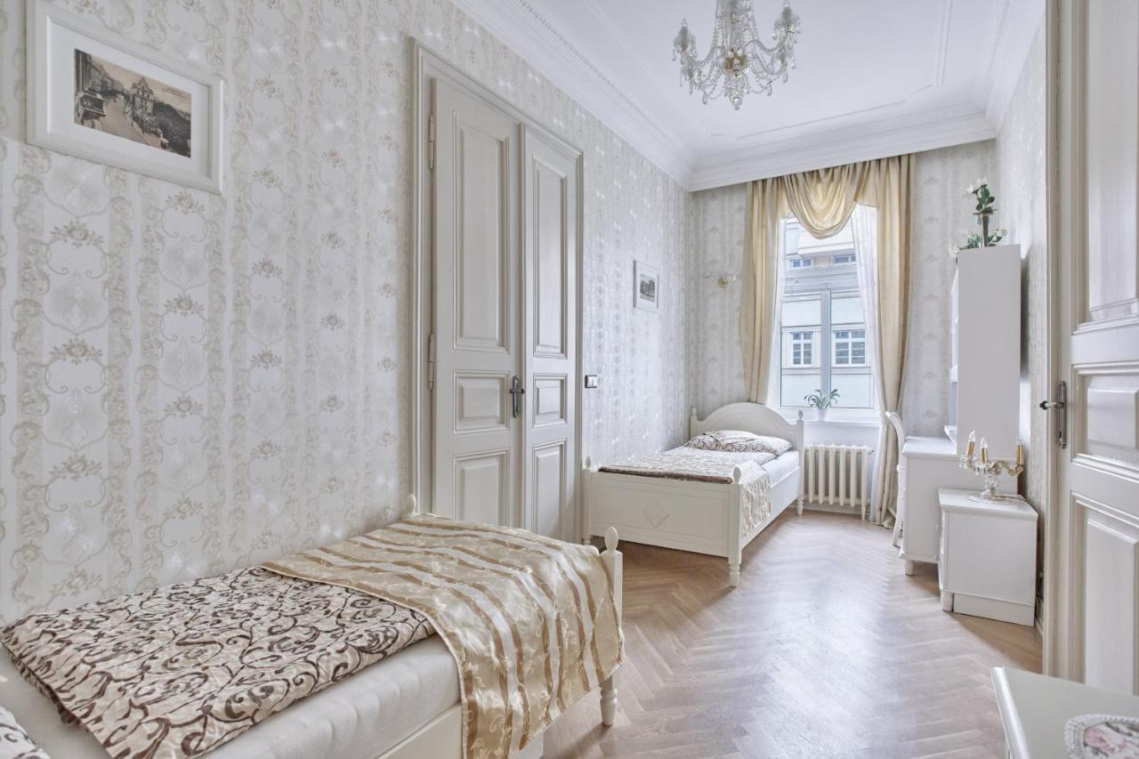 Apartment Luxury Nostalgia Карловы Вары Экстерьер фото