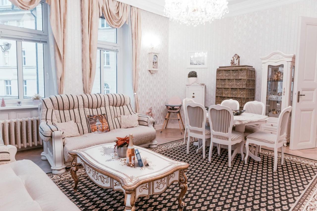 Apartment Luxury Nostalgia Карловы Вары Экстерьер фото