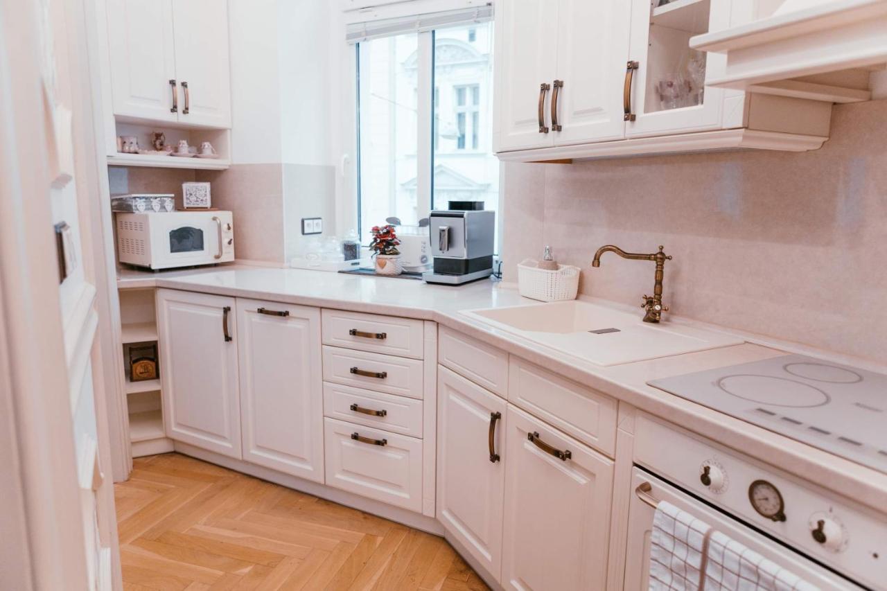 Apartment Luxury Nostalgia Карловы Вары Экстерьер фото